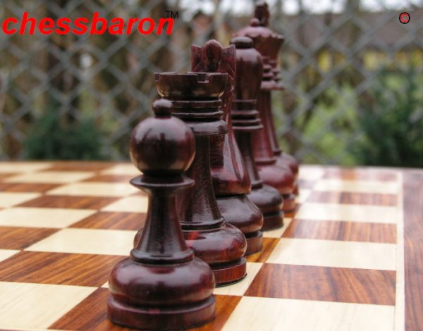 Jeremiah Triple Weight Felted Staunton in Bud Rosewood Chess Pieces - Image 7