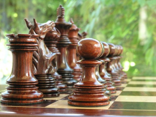 The Ashia in Bud Rosewood Triple Weight Chess Pieces - Image 7