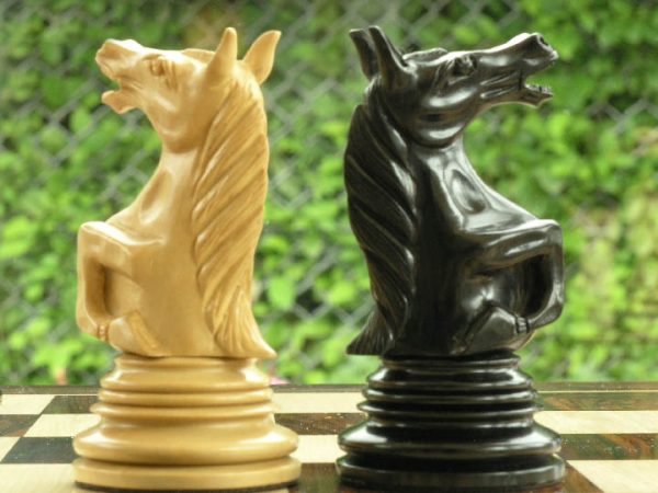 The Ashia in Ebony Triple Weight Chess Pieces - Image 7