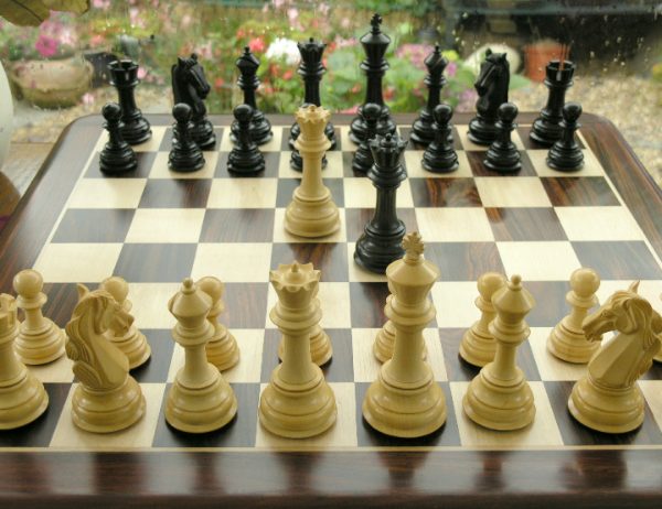 The Original King Charles in Ebonised Triple Weighted Chess Pieces - Image 3