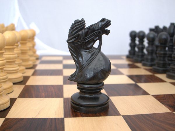 Utopian Dream in Ebony - 5.5 inches Chess Set - Image 6