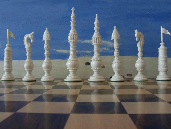 Limited Edition - The Museum Piazza 6 inch Bone Chess Pieces - Image 2
