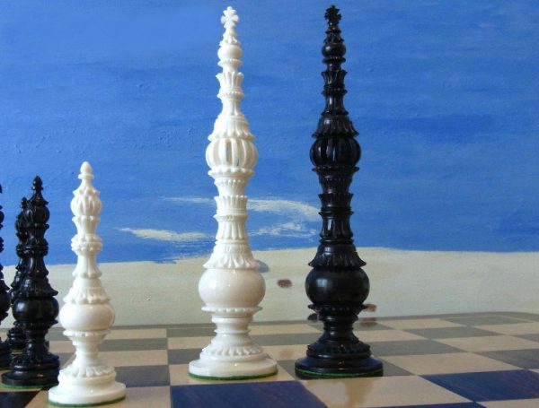 Limited Edition - The Museum Piazza 6 inch Bone Chess Pieces - Image 8