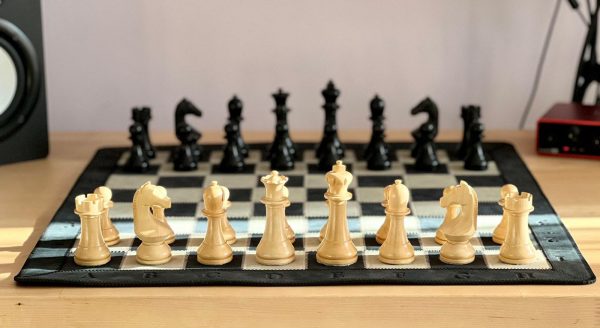 Official FIDE World Championship Chess Set - Image 11