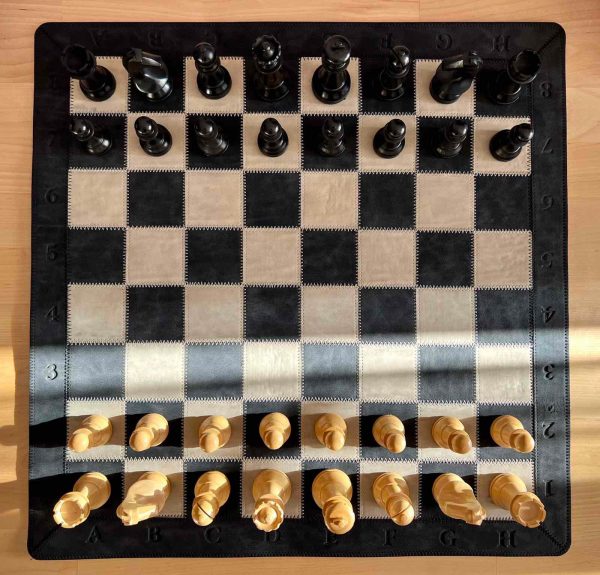 Official FIDE World Championship Chess Set - Image 12