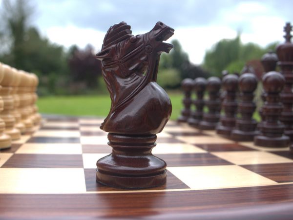 Utopian Dream in Bud Rosewood - 5.5 inches Chess Set - Image 7