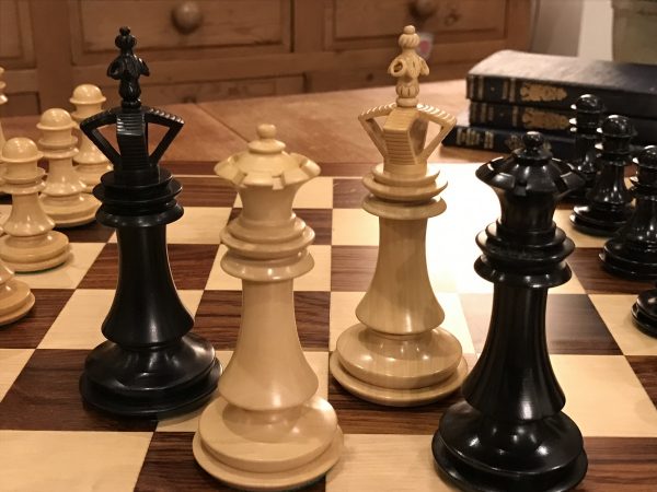 The Milan Chess Set in Ebony - Image 8