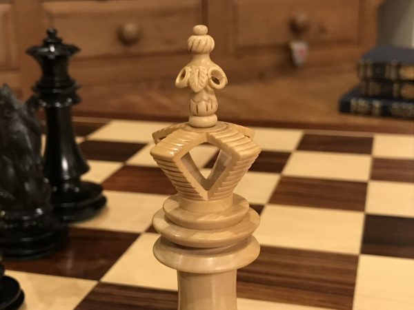 The Milan Chess Set in Ebony - Image 10