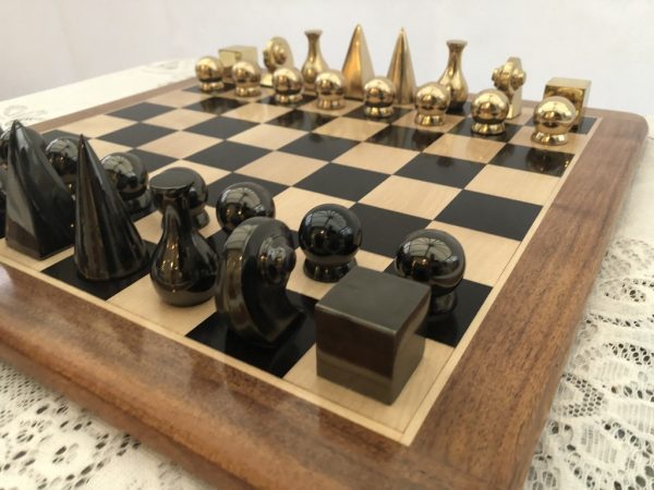 Man Ray Chess Set in Brass - Image 7
