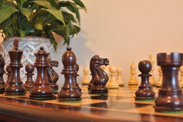 Margaret Anne Knight Staunton 3 inch King - Bud Rosewood Chess Pieces