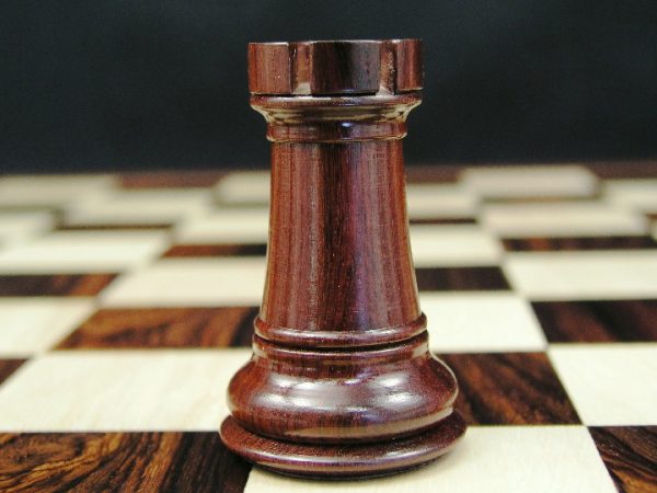 Royal Knight Bud Rosewood Staunton Chess Pieces - Image 7