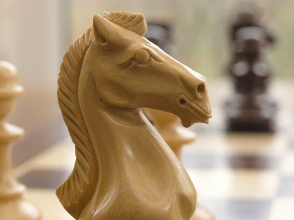 Old Deuteronomy Triple Weighted Bud Rosewood Staunton Chess Pieces - Image 4