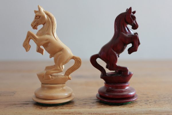 Alexander the Great in Bud Rosewood Chess Pieces