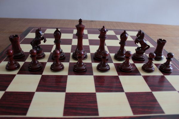 Alexander the Great in Bud Rosewood Chess Pieces - Image 9
