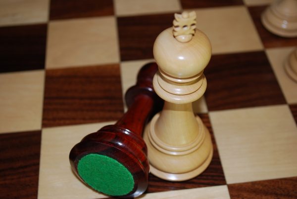 The Zacharus Bud Rosewood Chess Pieces - Image 6
