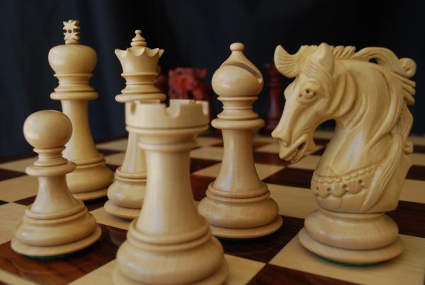The Zacharus Bud Rosewood Chess Pieces - Image 8