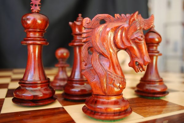 The Zacharus Bud Rosewood Chess Pieces - Image 10