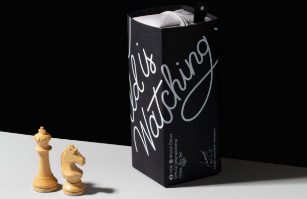 Official FIDE World Championship Chess Set - Club Size - Image 11