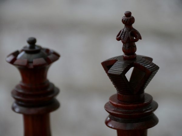The Milan Chess Set in Bud Rosewood - Image 3