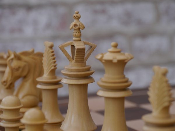 The Milan Chess Set in Bud Rosewood - Image 9