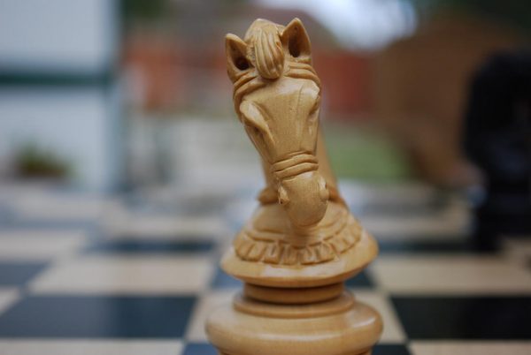 The Joust Set of in Ebony Chess Pieces - Image 4