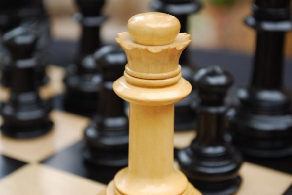 The Joust Set of in Ebony Chess Pieces - Image 9