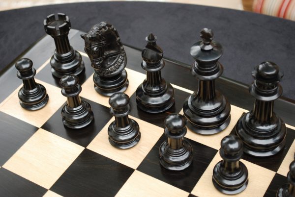 The Joust Set of in Ebony Chess Pieces - Image 11
