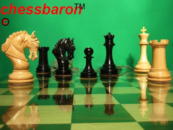 Limited Edition King Arthur in Ebony Chess Pieces - Image 9