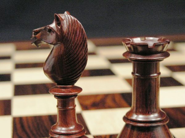 Reproduction Antique Triple Weighted Chess Set - Bud Rosewood Chess Pieces - Image 6