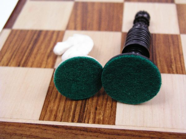 Reproduction Antique Camel Bone John Calvert Chess Set - Image 6