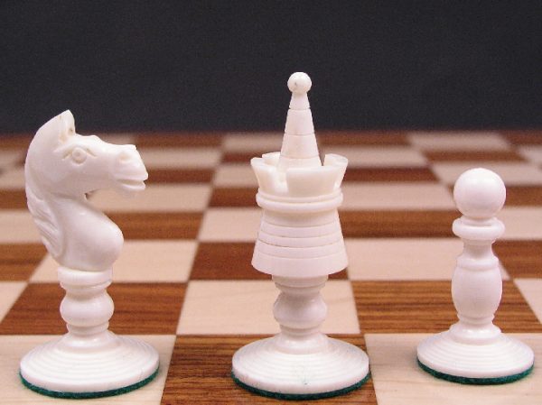 Reproduction Antique Camel Bone John Calvert Chess Set - Image 8