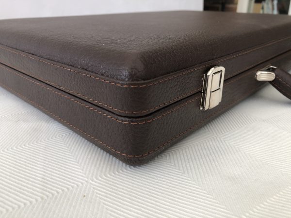Middle Eastern Gloss Chess Set with Bespoke Case - Image 20