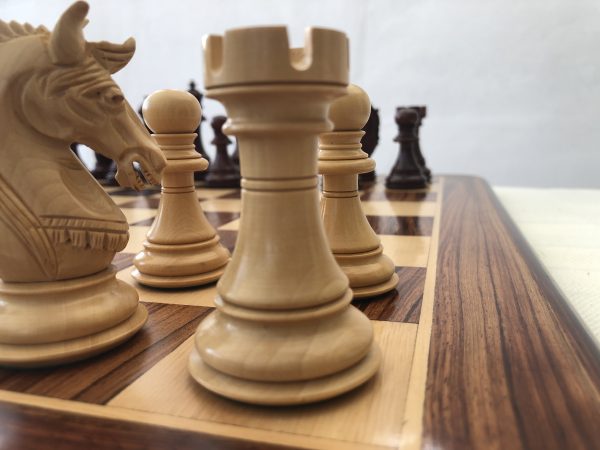 The Oxford - Bud Rosewood Triple Weight Chess Set - Image 9