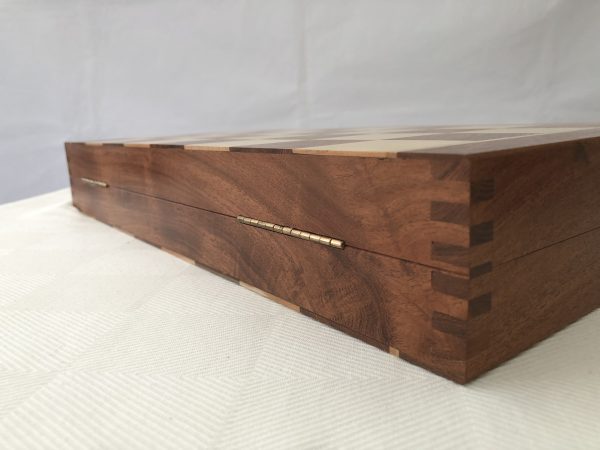 Containing Board and Case for Alice in Wonderland - Image 4