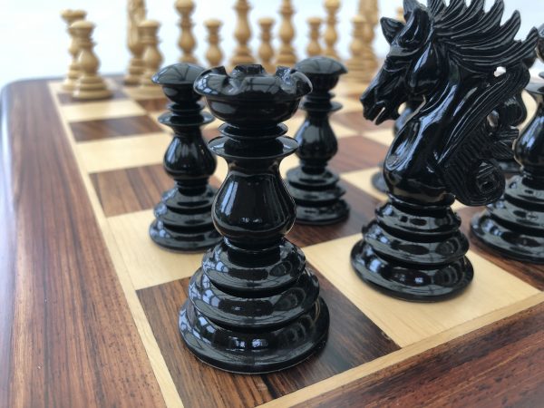 The Renaissance - Gloss Ebony Triple Weight Chess Set - Image 20