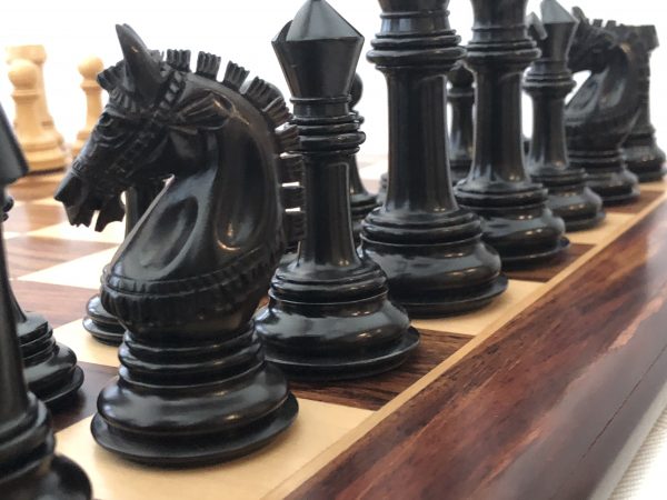 The Cambridge - Ebony Triple Weight Chess Set - Image 14