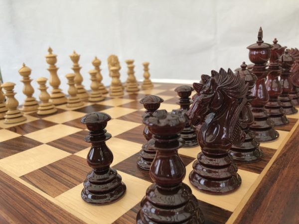 The Renaissance - Gloss Bud Rosewood Triple Weight Chess Set - Image 3
