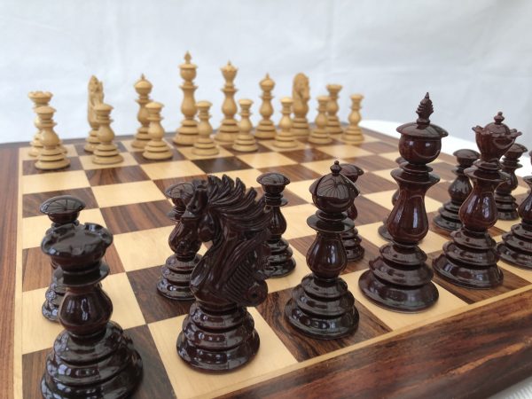 The Renaissance - Gloss Bud Rosewood Triple Weight Chess Set - Image 12