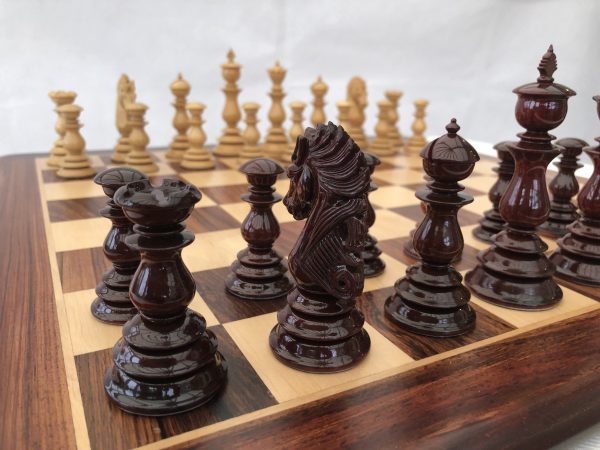 The Renaissance - Gloss Bud Rosewood Triple Weight Chess Set