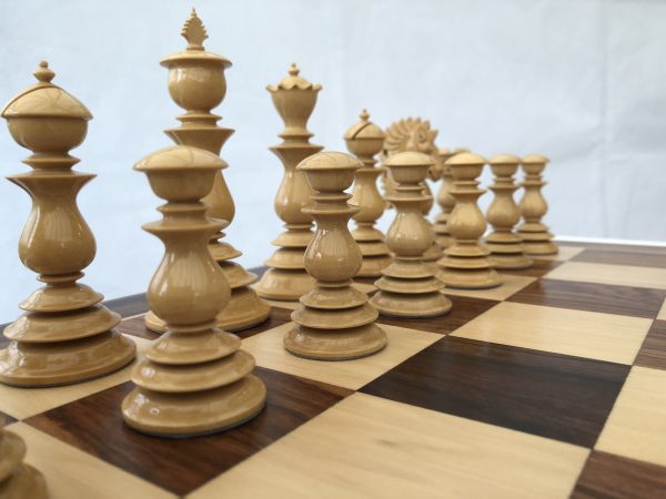The Renaissance - Gloss Bud Rosewood Triple Weight Chess Set - Image 19