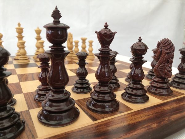 The Renaissance - Gloss Bud Rosewood Triple Weight Chess Set - Image 13