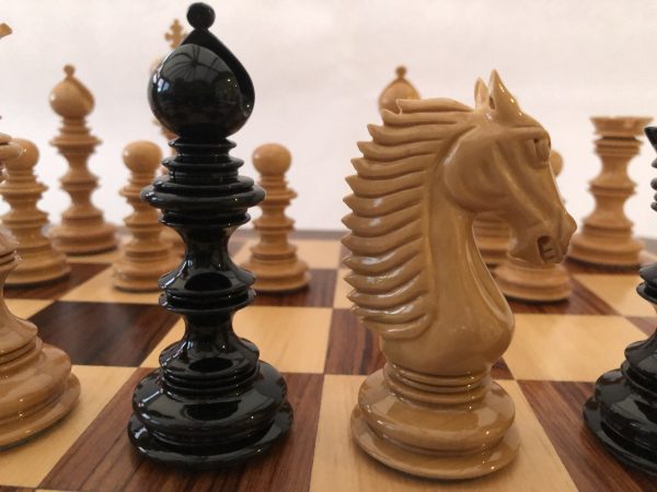 The Moroccan - Gloss Ebony Triple Weight Chess Set - Image 23