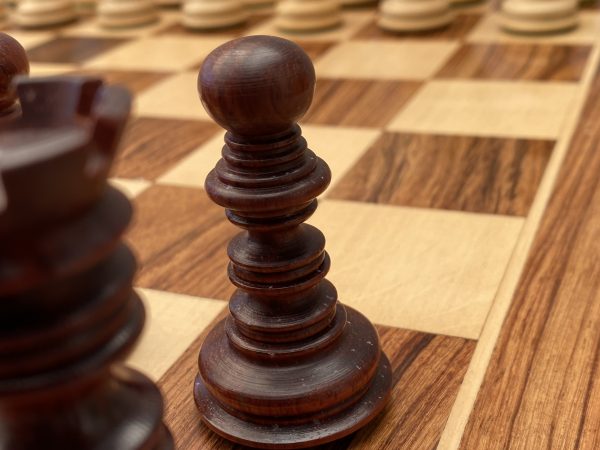 The Moroccan - Bud Rosewood Triple Weight Chess Set - Image 7