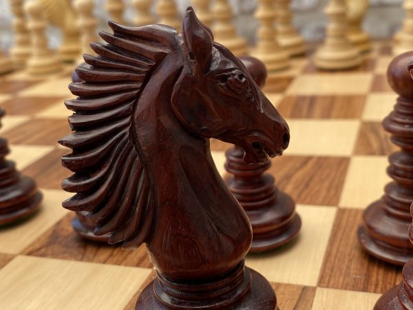 The Moroccan - Bud Rosewood Triple Weight Chess Set