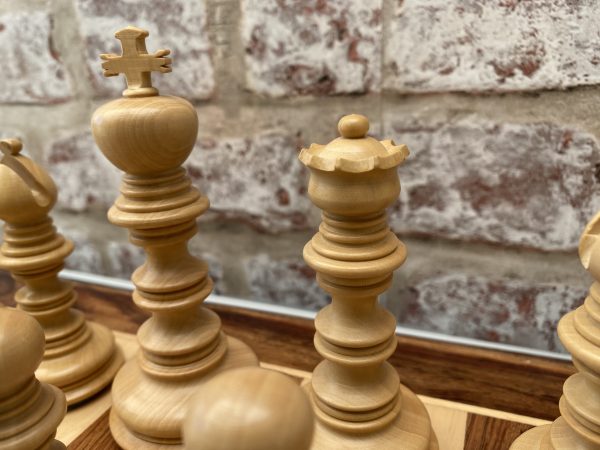 The Moroccan - Bud Rosewood Triple Weight Chess Set - Image 2