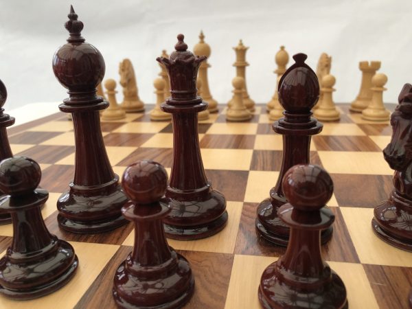 The Budapest Chess Set in Bud Rosewood