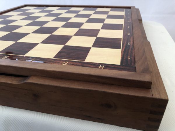 Large Acacia Board/Case in Brown and Cream - Image 7
