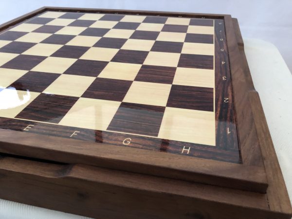 Large Acacia Board/Case in Brown and Cream - Image 6