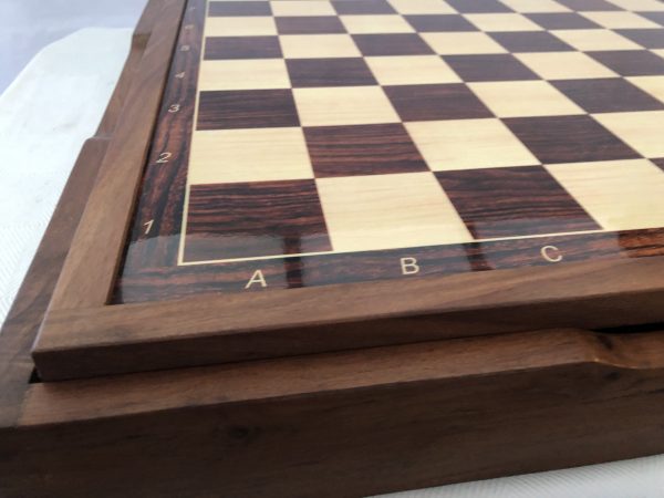 Large Acacia Board/Case in Brown and Cream - Image 10