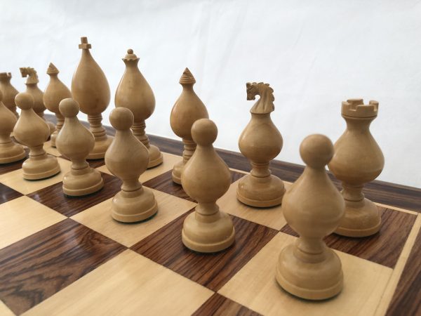 Roly Poly Rosewood Chess Set 4" King - Image 12
